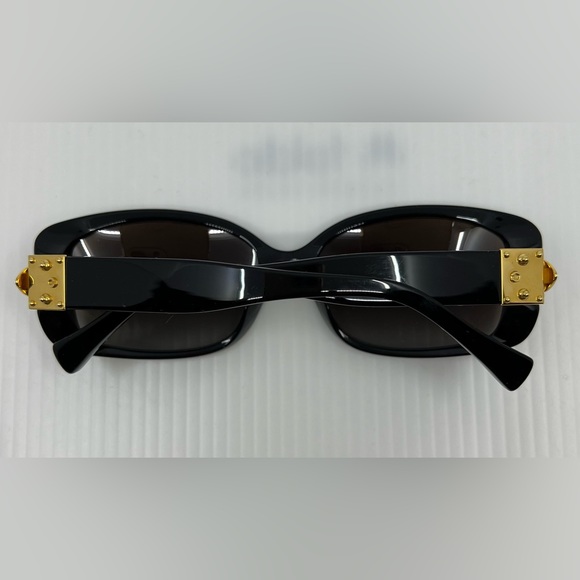 Louis Vuitton Soupcon PM Black Gold-Hinged Sunglasses - Picture 7 of 16